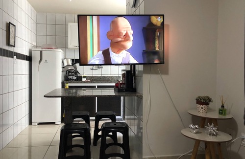 Praia do Morro Apartment | Beautiful Apt Praia do Morro - Refurbished - Wifi - Netflix - 300 meters from the beach