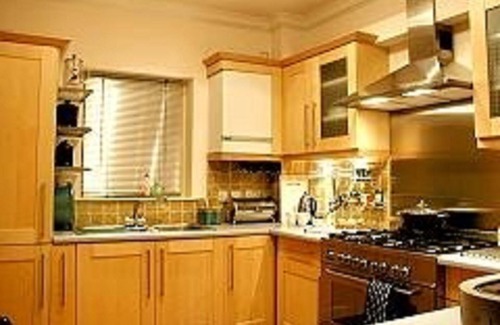 Batheaston House | Beautiful Bath, Riverside accommodation nPets welcome secure garden.