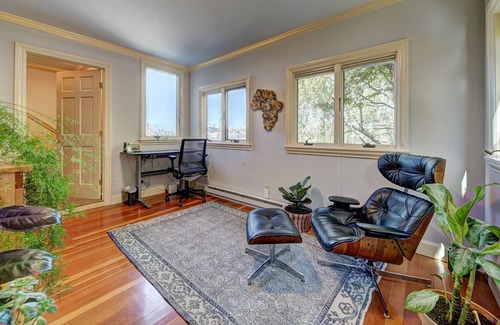 Bernal Heights House | Beautiful Bernal Heights apartment: city views and greenery!