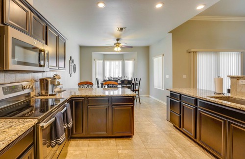 Sunridge Estates House | Beautiful Bullhead City Home Rental w/Yard!