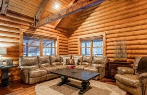 Downtown Mississauga House | Beautiful fantasy House