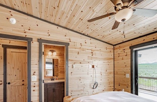 Tetonia Cabin | Beautiful Cabin Near Driggs/Jackson Hole/Yellowstone/GrandTetons