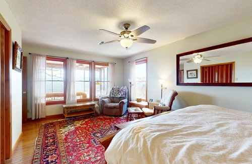 Tallassee Cabin | Beautiful cabin with spectacular view, hot tub, decks, 2 fireplaces & firepit