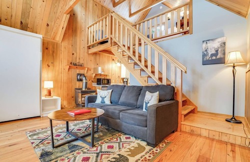 Trout Lake Cabin | Beautiful Cabin With Partial Views of Mt. Adams