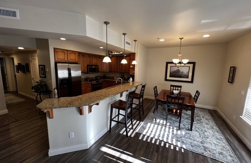 Leavenworth Condo | Beautiful central downtown condo close to everything! Sun&Ski Condo