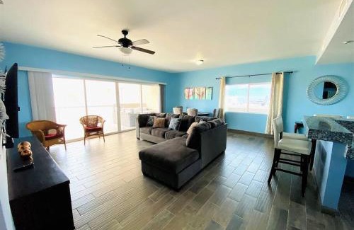 Las Conchas Apartment | Beautiful Condo La Joya - Near Beach with Views
