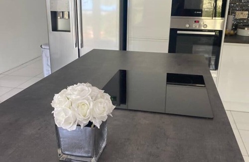 Rodney Bay Apartment | Beautiful contemporary apartment in the heart of Rodney Bay!