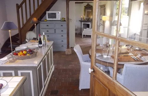 Chiddes Cottage | Beautiful Cottage on 2 ha of land