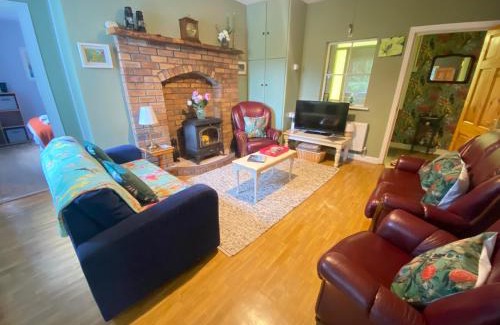 Broadford House | Beautiful Country Cottage - Self Catering
