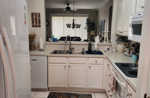 Biggar Condo | Beautiful, cozy 2BR, first-floor condo in Legends Golf & Country Club Ft. Myers