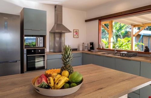 Le Moule Villa | Beautiful creole villa at 150m from the ocean