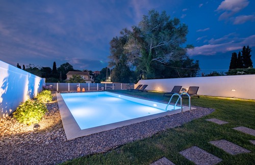 Corfu Town Villa | Βeautiful decorated villa !View to the Mountain