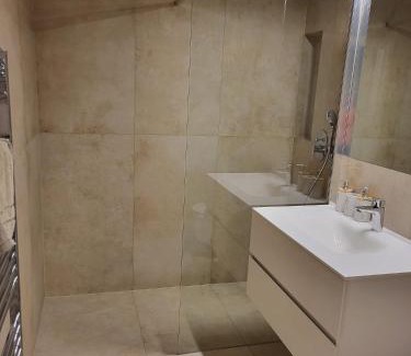 Letnany Apartment | Beautiful Duplex 20 min from center