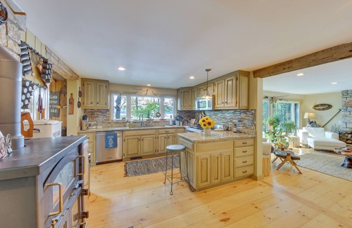 Embden Cabin | Beautiful Embden Pond Cabin w/Dock & Kayaks!