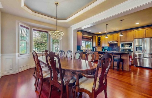 Enumclaw House | Beautiful Enumclaw home near downtown with yard, grill, gas fireplace, & A/C