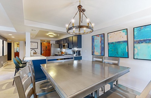 Steamboat Springs Condo | Beautiful family home steps from Steamboat Ski Resort with hot tubs & fast WiFi