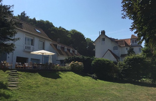 Wissant House | Beautiful family house with large garden and sea views