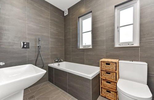 Thurlow Park House | Beautiful Family Victorian Home
