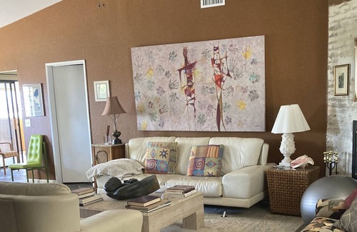 Desert Hot Springs House | Beautiful foothill home near Hiking Golf Mineral Spas Shops Restaurants Festival