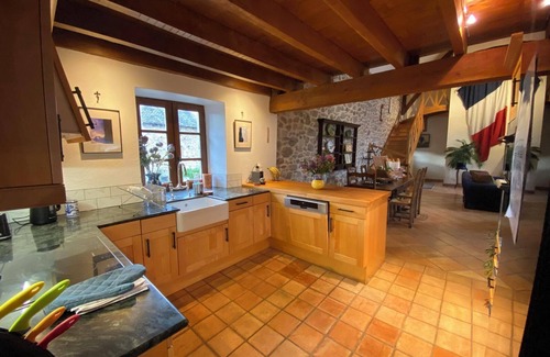 Saint-Andre-de-Najac Villa | Beautifully Restored Stone House, Private Pool, Idyllic Setting & Stunning Views 10 mins from Najac!