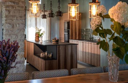 Saint-Germain-de-Belves Villa | Beautiful renovated farmhouse in Dordogne