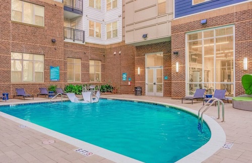 Durham Apartment | Beautiful Gated Community - Walking Distance to Duke University