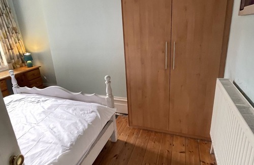 Shaftesbury Apartment | Beautiful ground floor garden flat, Clapham Common