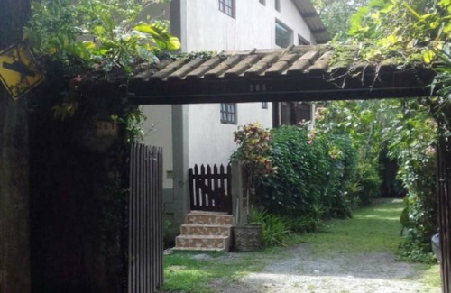 Boicucanga Beach House | BEAUTIFUL HOUSE ! . with pool and barbecue