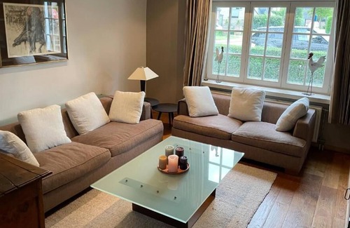 Nieuwpoort House | Beautiful holiday home in a quiet and central location in Nieuwpoort by the sea