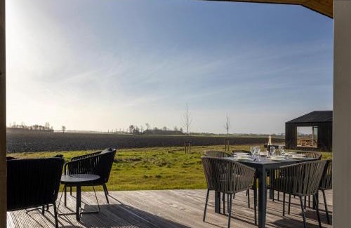Wissenkerke House | Beautiful holiday home with terrace
