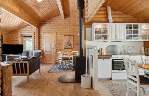 Blokhus House | Beautiful home in Blokhus with WiFi