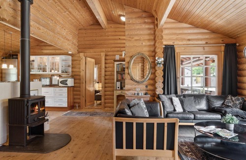 Blokhus House | Beautiful home in Blokhus with WiFi