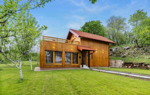 Perusic House | Beautiful Home In Bukovac Perusicki