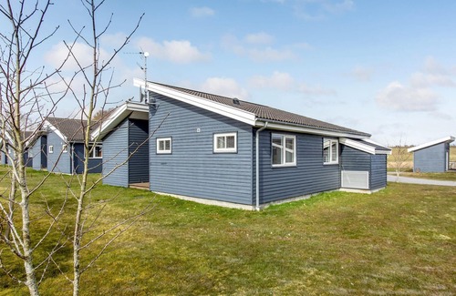 Gudhjem House | Beautiful home in Gudhjem with WiFi
