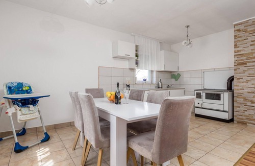 Gospic House | Beautiful home in Debelo Brdo I