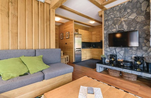 Generalski Stol House | Beautiful home in Gornji Zvecaj