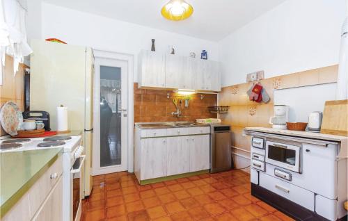 Ledenice House | Beautiful Home In Ledenice With Sauna