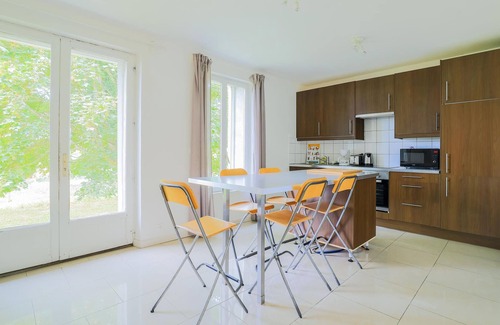 Monthenault House | Beautiful home in Monthenault with WiFi