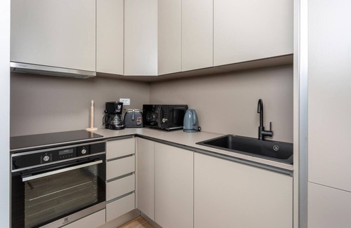 Njivice House | Beautiful home in Njivice with kitchen