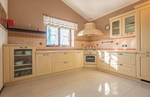 Mugeba House | Beautiful home in Porec