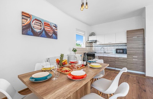 Primosten House | Beautiful home in Primosten with WiFi