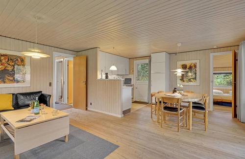 Spodsbjerg House | Beautiful home in Rudkøbing with WiFi