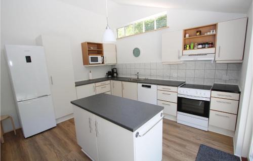Marup House | Beautiful Home In Samsø With Wifi
