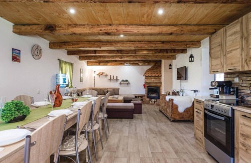 Tounj House | Beautiful home in Tounj with WiFi