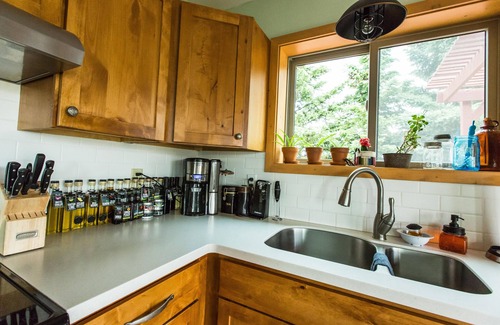 Emigrant House | Beautiful home located in the heart of Paradise Valley