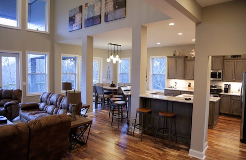 Smithville House | Beautiful home with great lake views AND nature trail