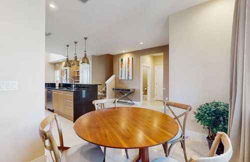 Florida Central Atlantic Coast House | Beautiful home with resort pool and space for the whole family