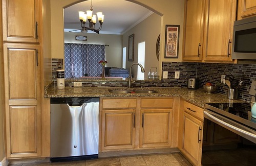 Meadow Woods House | Beautiful house with pool, 4 bedrooms, 3 bathrooms