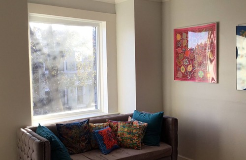 Bloomingdale House | Beautiful in Bloomingdale with Parking