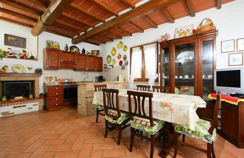 Po' Bandino Villa | Beautiful private villa with private pool, WIFI, TV, patio, pets allowed, panoramic view and par.
